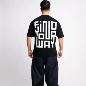 FIND YOUR WAY- TEE BLACK